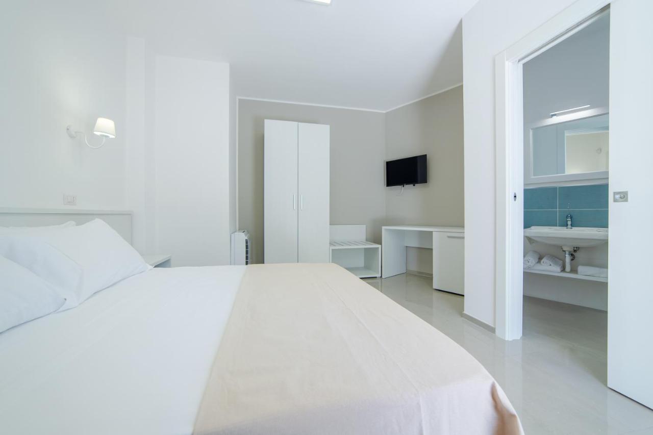 Smart Hotel Ugento Torre San Giovanni Extérieur photo