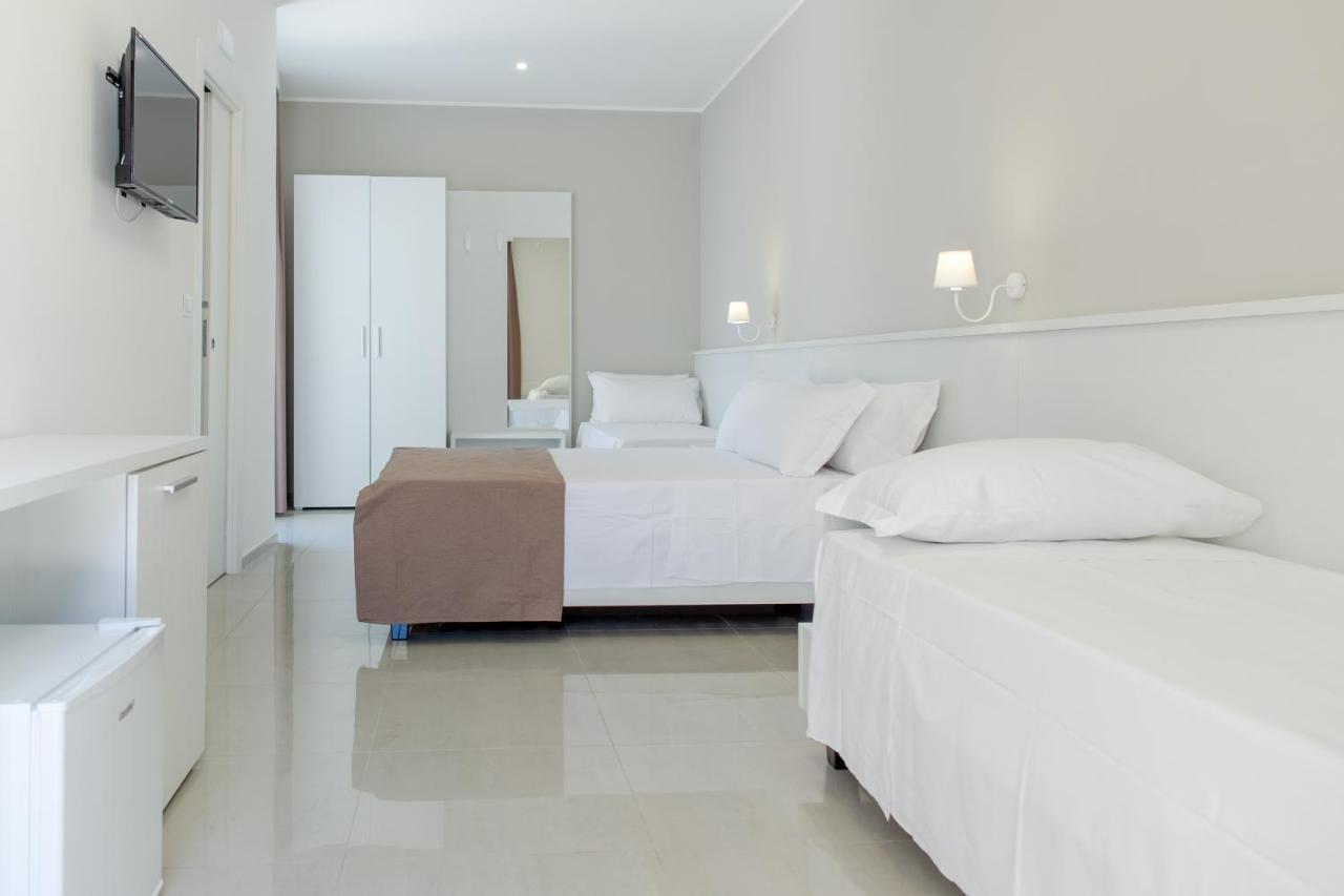 Smart Hotel Ugento Torre San Giovanni Extérieur photo